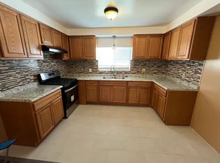 12713 Cranbrook Ave APT D, Hawthorne, CA 90250