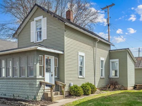 215 E Charles St, Bucyrus, OH 44820