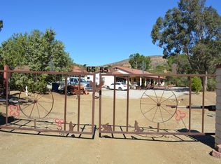 6555 Quail Rd, Agua Dulce, CA 91390