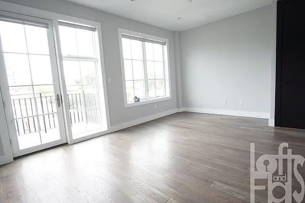 Rented by Lofts and Flats LLC | media 67