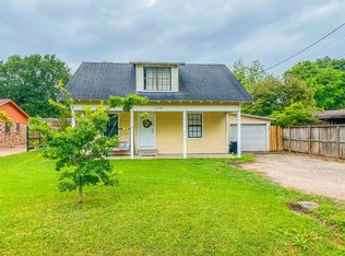 2730 Lilac St, Pasadena, TX 77503