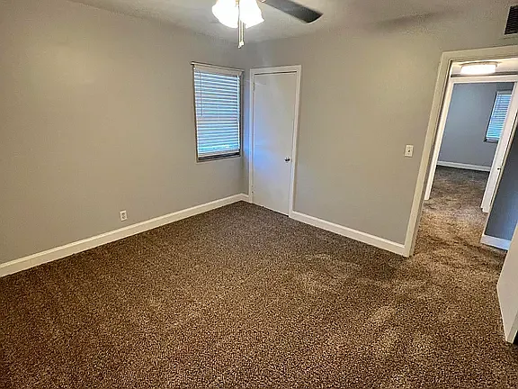 2212 Gerald Ct — Photo 3