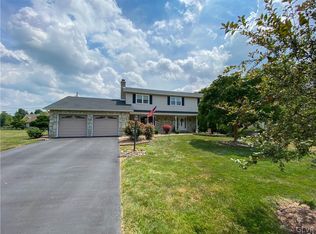 3750 Sydna St, Bethlehem, PA 18017