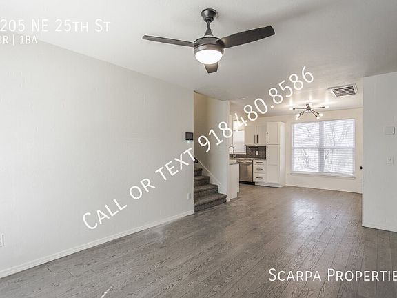 3rd image of 2205 NE 25th St