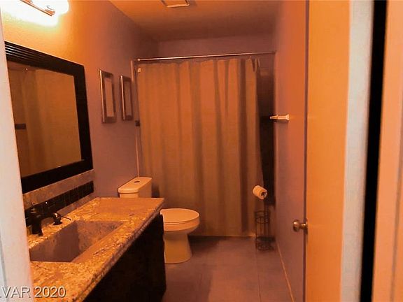 4th image of 6409 Rosemount Ave