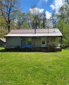 8122 Oak Dr, Williamsfield, OH, 44093