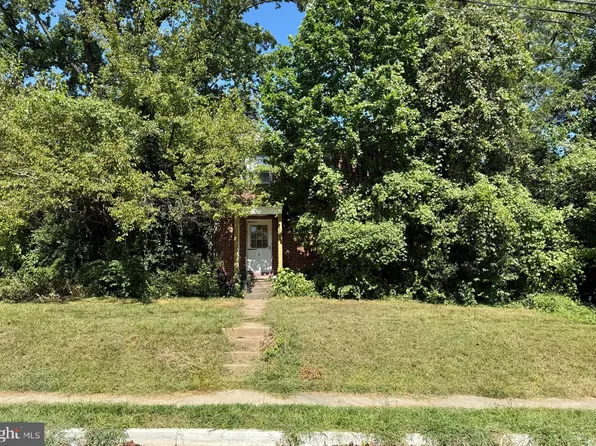 5611 15th St N, Arlington, VA 22205