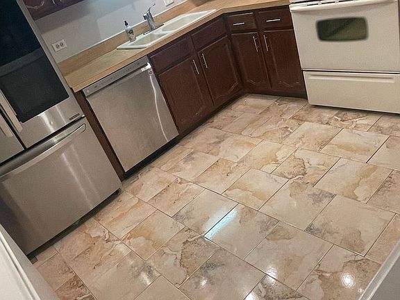 4th image of 9078 W Heathwood Dr APT 2A