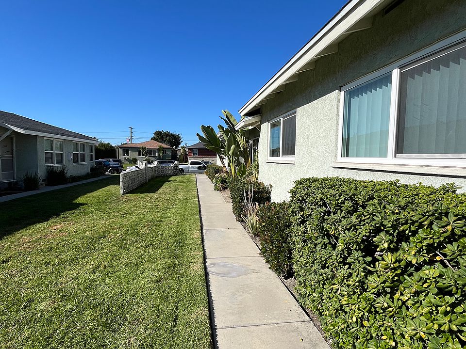 1st image of 2572 N Brighton St #2572
