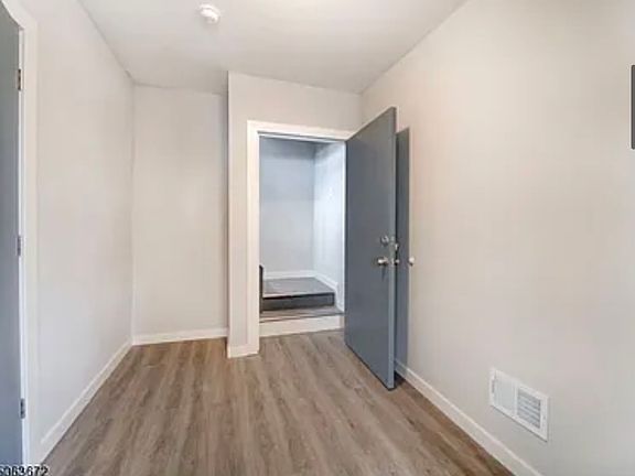 2nd image of 126 Sanford St Floor 2
