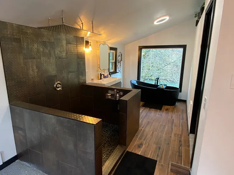 3313 SE 7th St — Photo 2