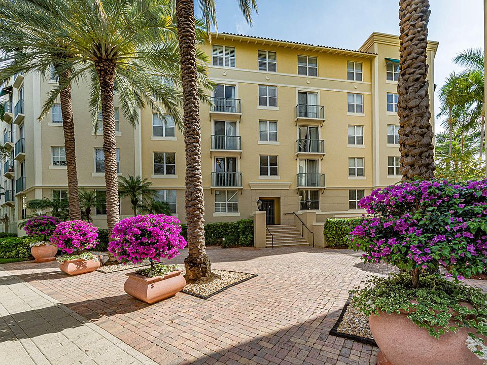 1st image of 630 S Sapodilla Avenue #102