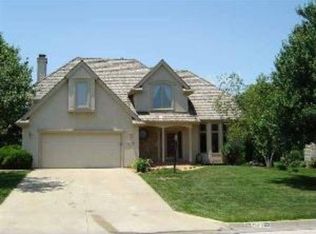 2113 Riviera Dr, Lawrence, KS 66047