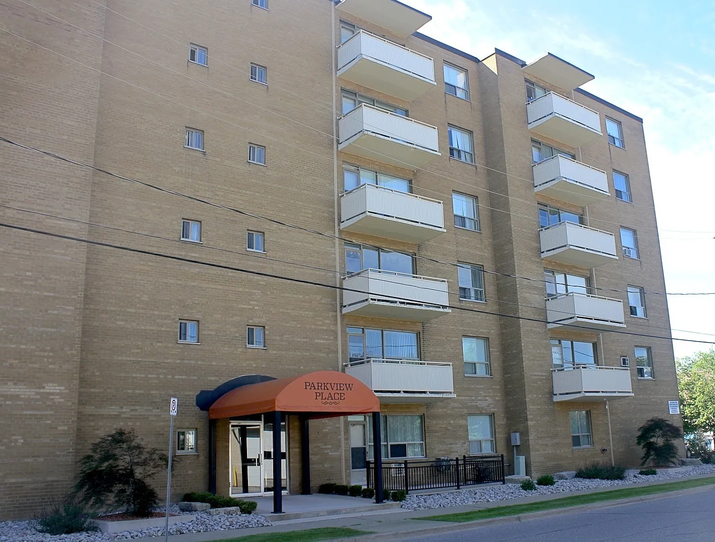 Park View Place — Photo 1