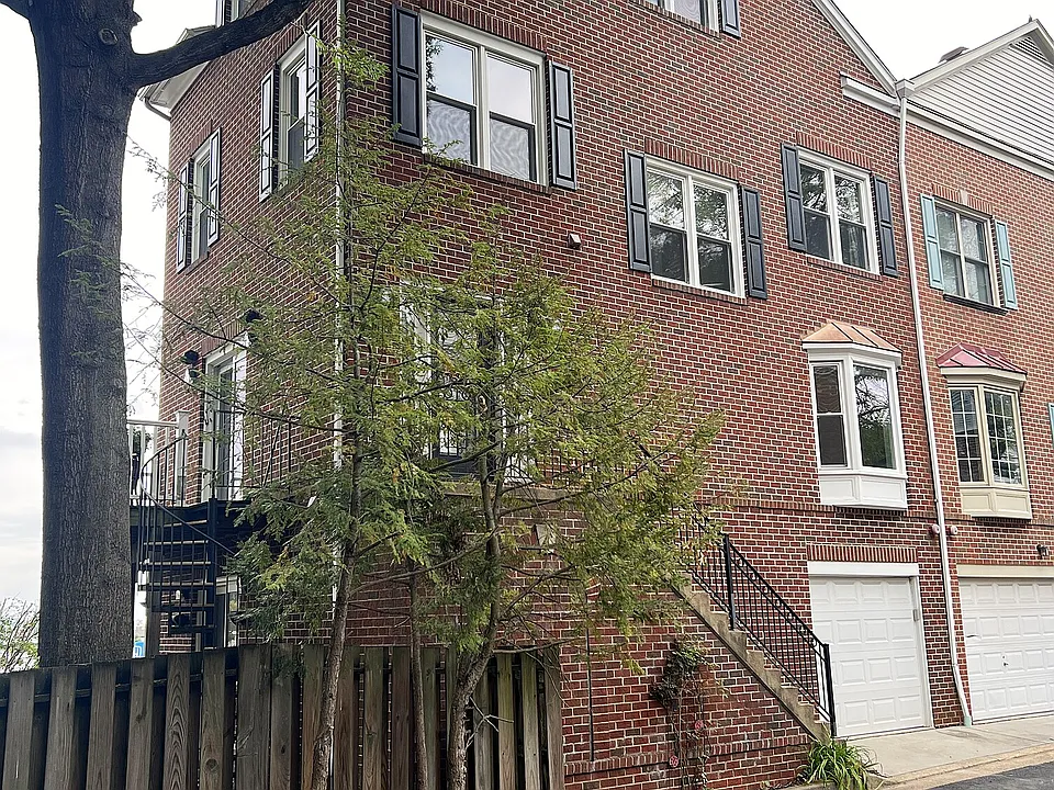 4105 Cherry Hill Rd