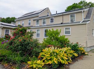 54 Lynde St #54, Melrose, MA 02176