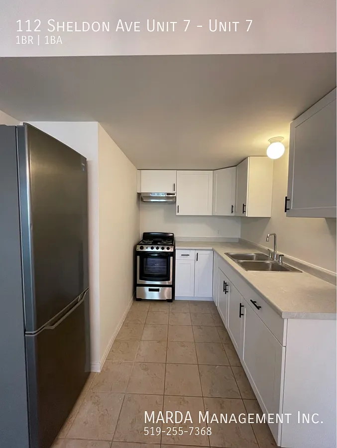 Cozy 1bedroom/1bath Apartment In Chatham + Hydro — Photo 1