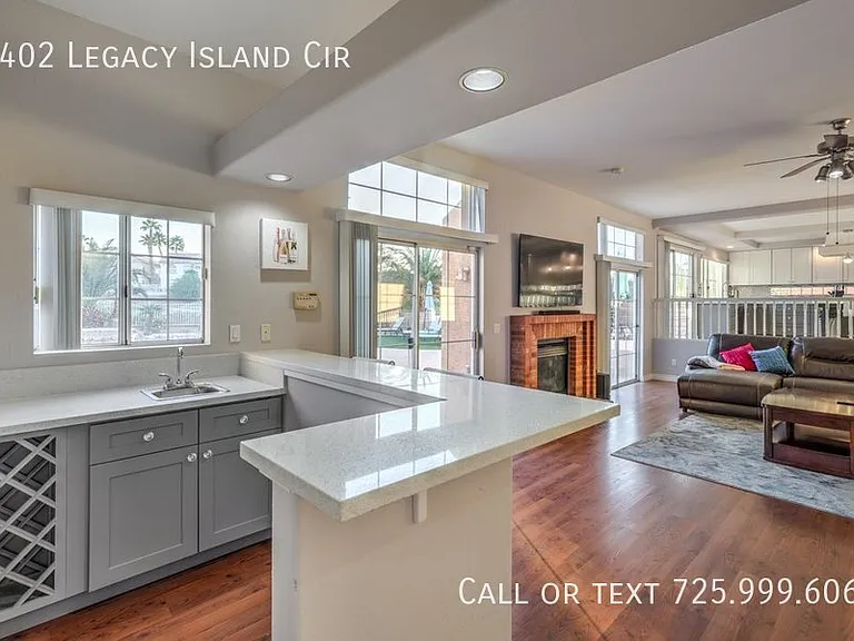 2402 Legacy Island Cir — Photo 27
