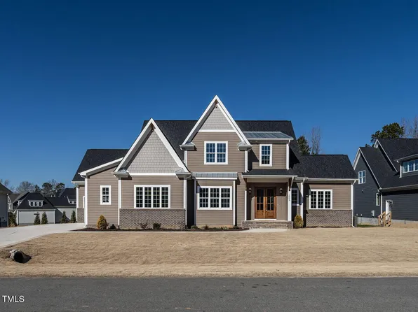1004 Azalea Garden Cir, Raleigh, NC 27603