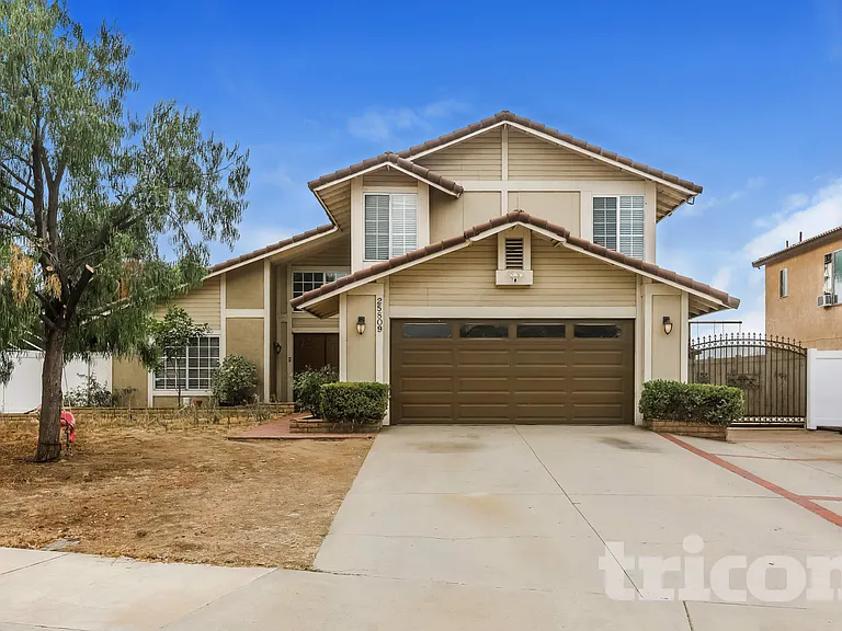 25809 Sweetleaf St — Photo 1