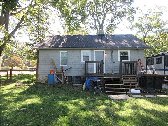 4th image of 428 E Gudgell Ave