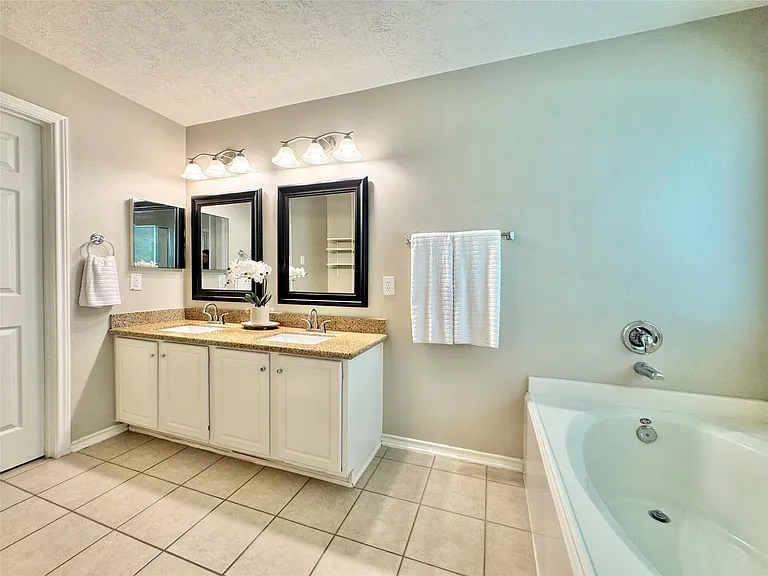234 W Stedhill Loop — Photo 30