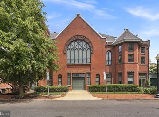 904 D St SE #8, Washington, DC 20003