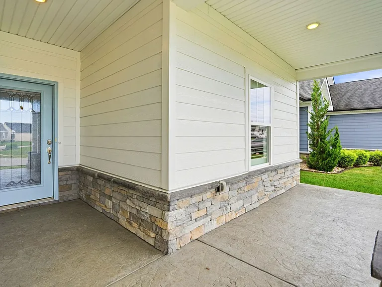 2035 Prestwick Pl — Photo 13