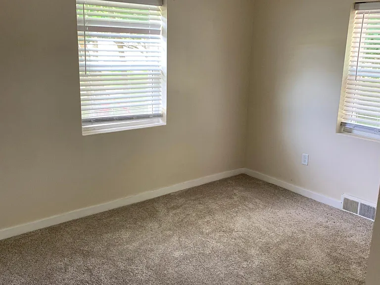 2510 Ashton Rd — Photo 6