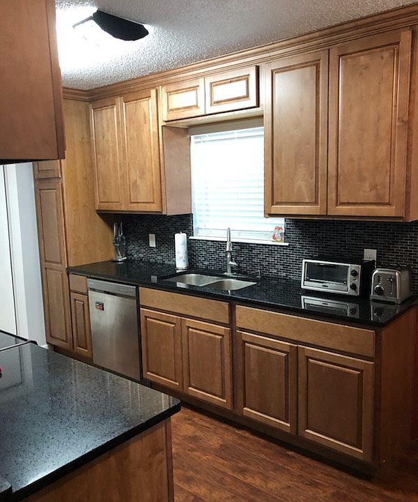 2nd image of 5289 Belton St