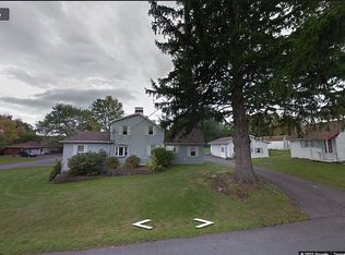 905 Deans Mill Rd, Ravena, NY 12143