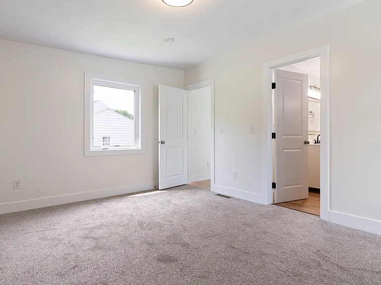 116 Winchester Dr — Photo 25
