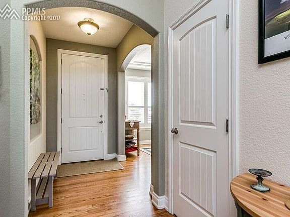 Open floor plan.  Incredible views.