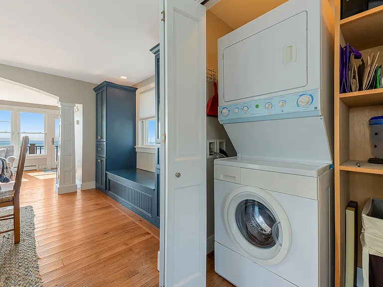 125 Long Beach Ave — Photo 7