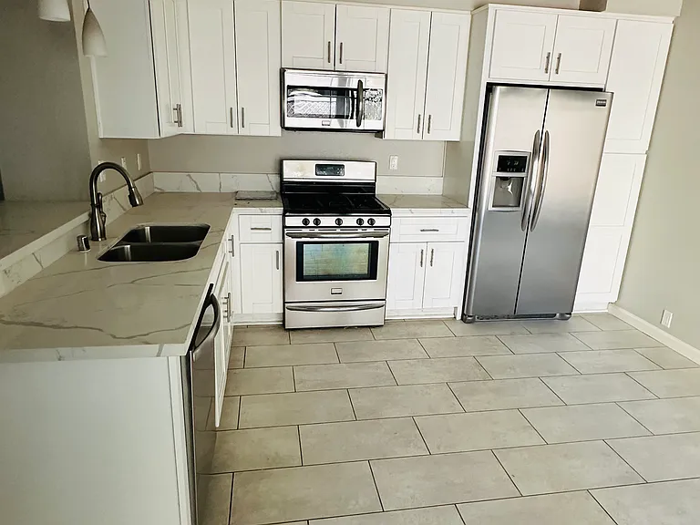 11043 Clairemont Mesa Blvd — Photo 11