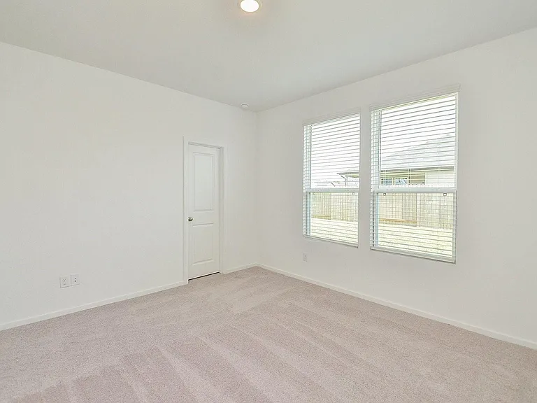 30554 Longmorn Glass Ln — Photo 16