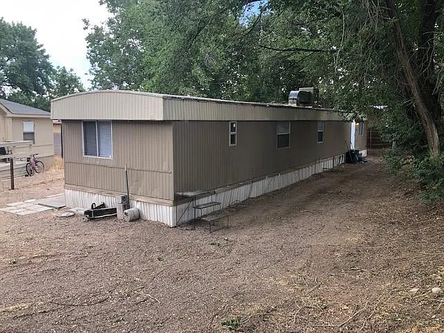 Building Photo - 466 Richardson Dr
