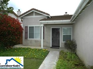 325 Shadow Tree Dr, Oceanside, CA 92058