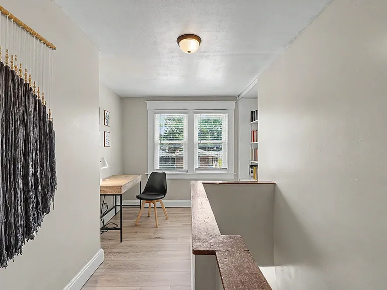 700 Indiana Ave — Photo 13