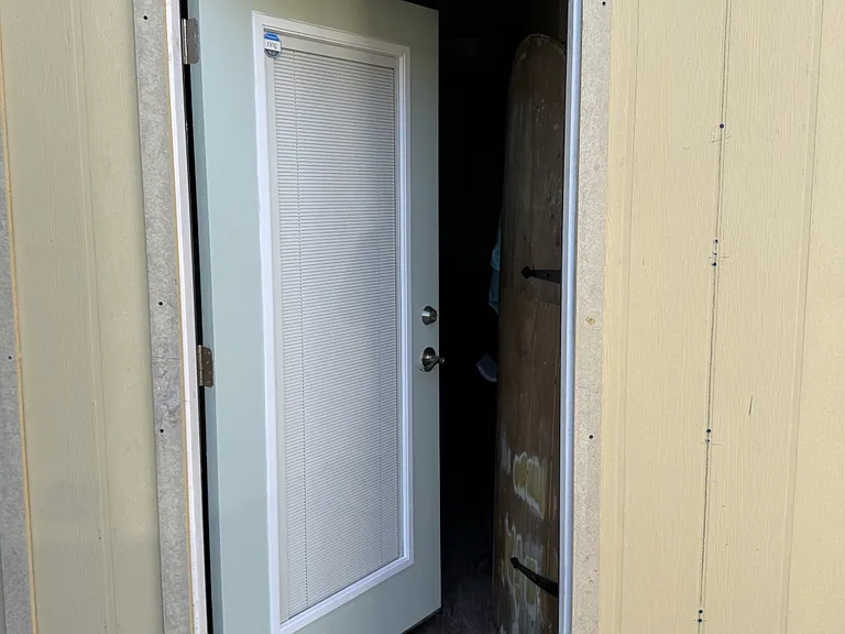 209 N E St #4 — Photo 8