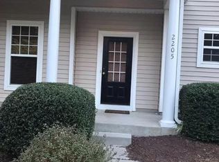 2205 Bankshill Row, Raleigh, NC 27614