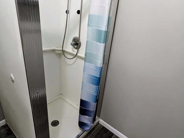 1014 Harrison Ave #1L — Photo 12