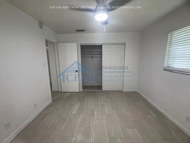 Centro Apartments - 3249 Coral Hills Dr. — Photo 11