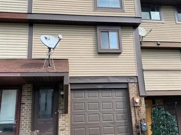 120 Lebeouf Dr, New Kensington, PA 15068