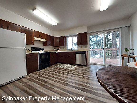 5th image of 4523 S Sheridan Ave