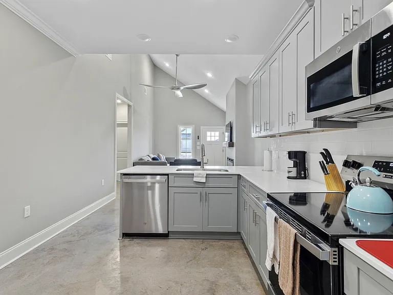 The Crest Homes — Photo 15