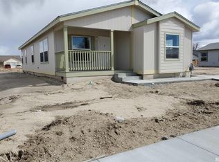 206 Quail Run Dr, Yerington, NV
