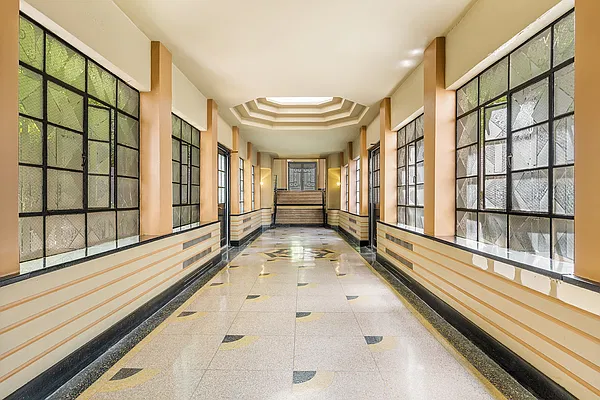 Sold by Compass | media 12