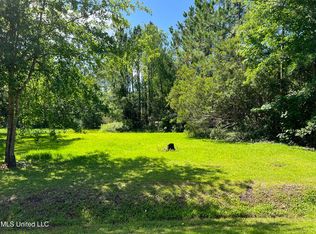 210 Michigan St, Pass Christian, MS 39571