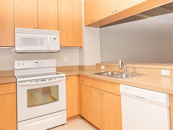 2nd image of 1101 Van Loon Commons CIR #302